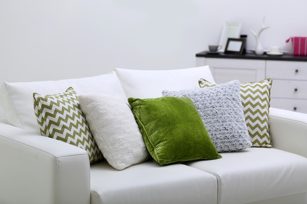 Sofa with colorful pillows - Φωτογραφία, εικόνα