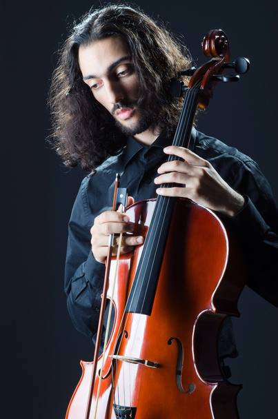 muž hraje na violoncello - Fotografie, Obrázek