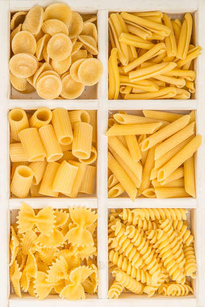 Verschillende Pasta Shapes - Foto, afbeelding