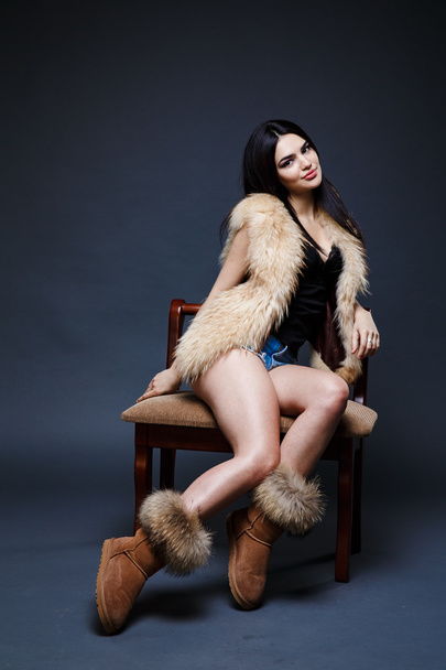 Portrait of a seductive lady in fur coat  - Photo, image