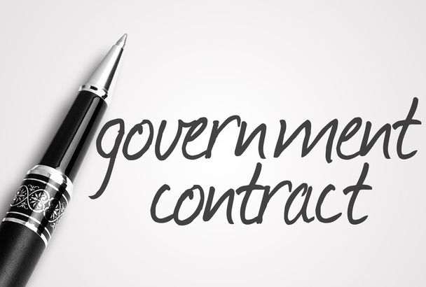 pluma escribe contrato del gobierno en blanco papel blanco
 - Foto, imagen