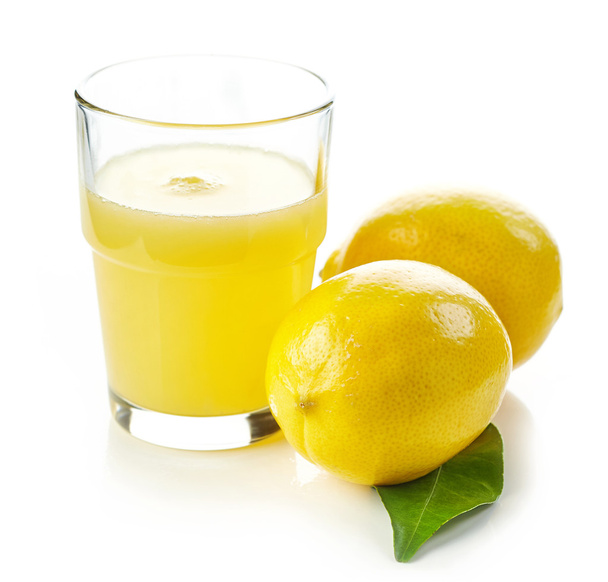 Vaso de jugo de limón
 - Foto, Imagen