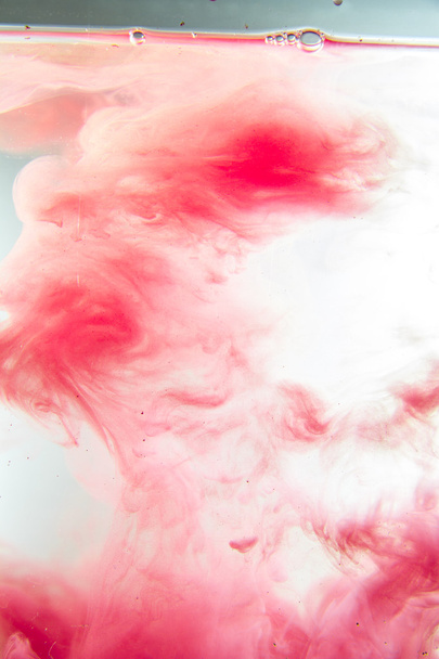 Fantazyjne marzenia chmura atrament w nieostrość wody - Zdjęcie, obraz