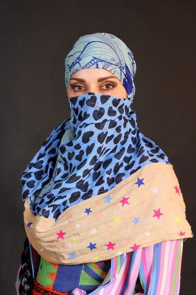 Arabska kobieta portret - Zdjęcie, obraz