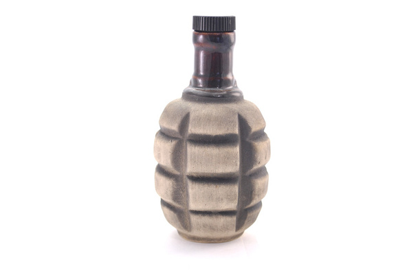 Botella de arcilla en forma de granadas sin mango
 - Foto, imagen