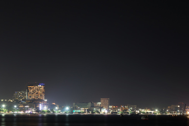 Cityscape of Pattaya beach at night  - Foto, Imagem