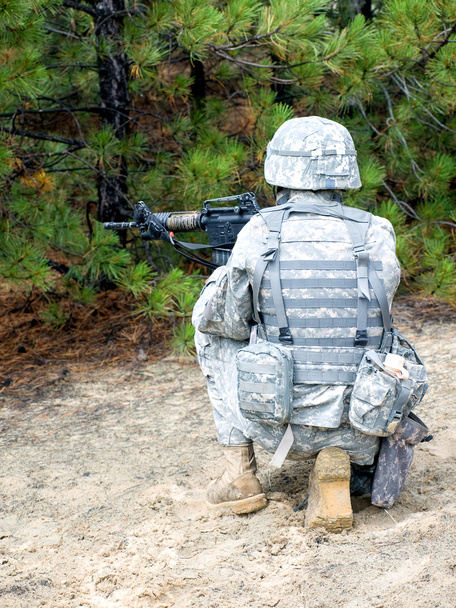 US soldier in action - Valokuva, kuva
