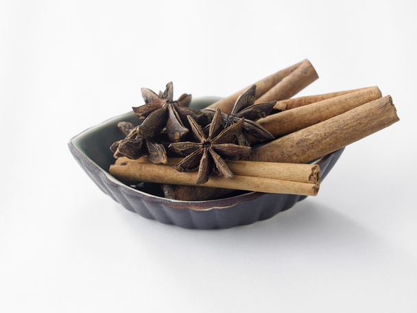 cinnamon and anise on white - Foto, Imagem