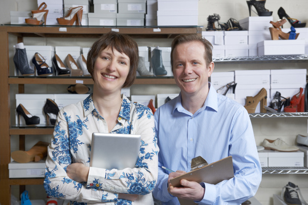 Couple Running Online Shoe Business - Photo, Image