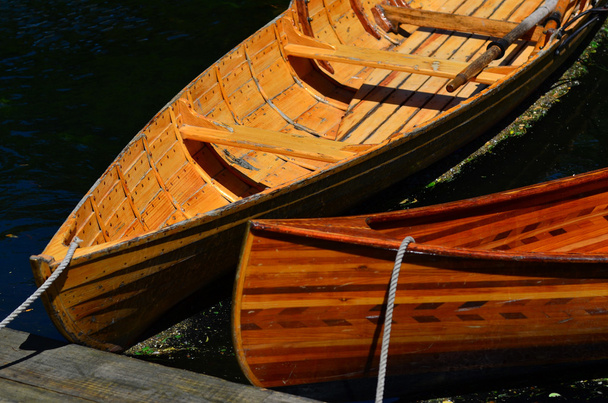 Bateaux à rames sur la rivière Avon Christchurch
 - Photo, image