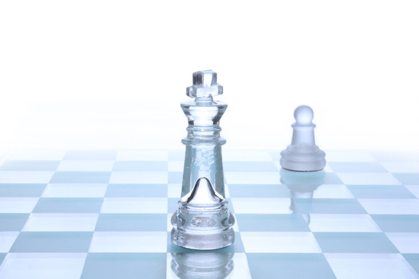 Стеклянные шахматы
 - Фото, изображение