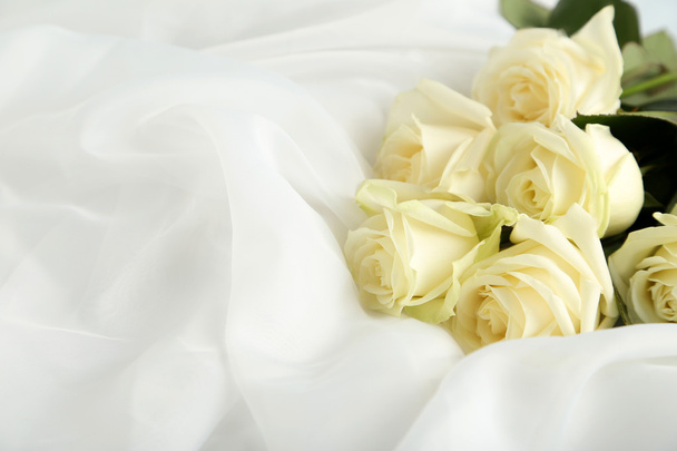 Bouquet of white roses - Fotó, kép