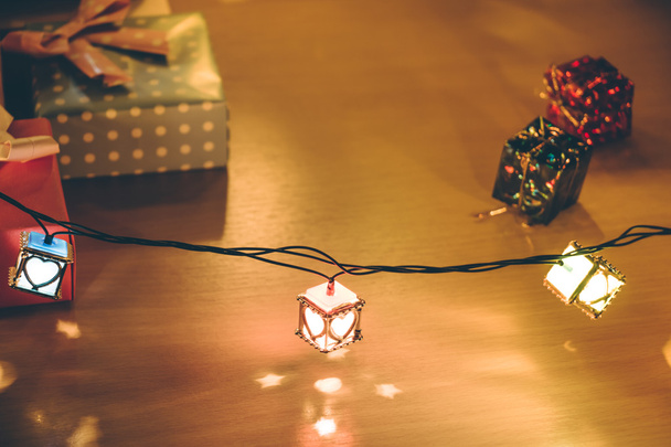 luz del corazón, luz de Navidad y ornamento decorar Feliz Navidad y feliz año nuevo
 - Foto, Imagen