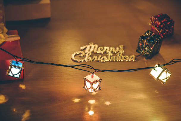 luz del corazón, luz de Navidad y ornamento decorar Feliz Navidad y feliz año nuevo
 - Foto, Imagen