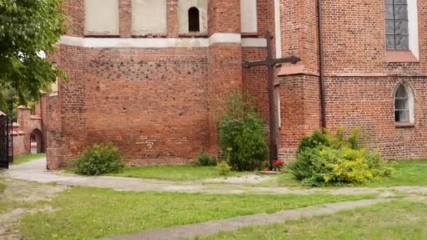 Iglesia de los Santos. Anna ubicada en Barczewo, Polonia
 - Metraje, vídeo