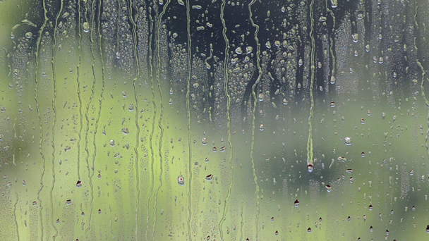 kapky deště v barvě - Záběry, video