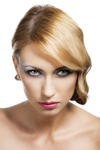 Blond vintage girl portrait, she has an actractive eyes - Φωτογραφία, εικόνα