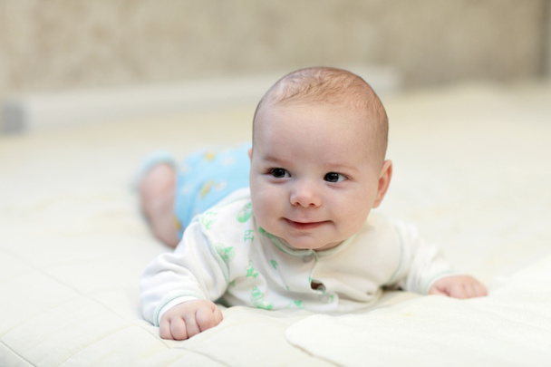 boldog baba fiú - Fotó, kép