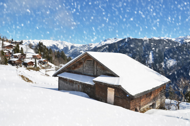 Braunwald, Suiza en invierno
 - Foto, Imagen