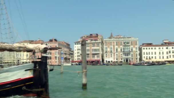 San Marco laguuni
 - Materiaali, video
