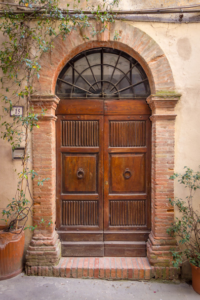 Textura de puertas viejas
 - Foto, Imagen