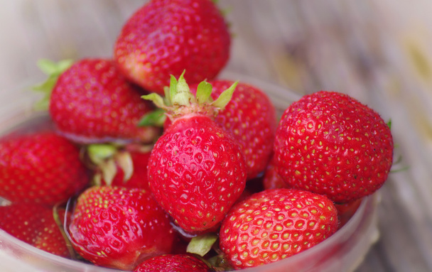 Ripe juicy strawberries. - Foto, Imagem