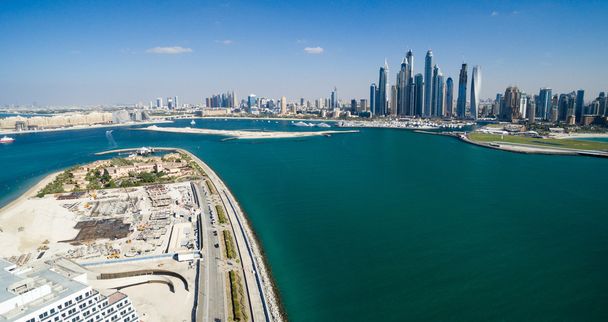 Ακτή του Ντουμπάι. Αεροφωτογραφία του Φοίνικα Jemeirah - Φωτογραφία, εικόνα