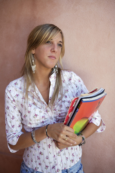 Ученик-подросток с учебниками
 - Фото, изображение