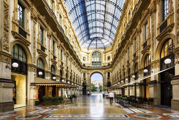 Milanon sydämessä, Italiassa
 - Valokuva, kuva