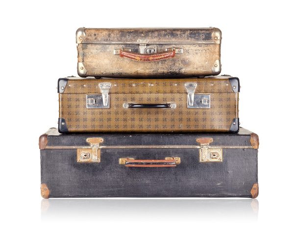 Montón de tres maletas viejas
 - Foto, Imagen