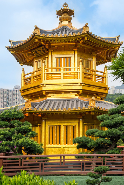 Kaunis Golden Pagoda kiinalainen tyyli arkkitehtuuri Nan Lian G
 - Valokuva, kuva