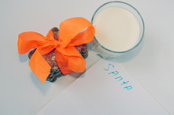 süt ve kurabiye - Fotoğraf, Görsel