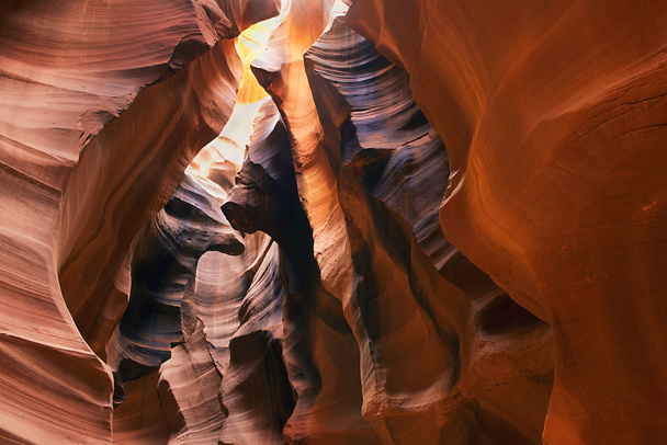 Antelope Canyon, Navajo parks, Arizona, Estados Unidos
 - Foto, imagen