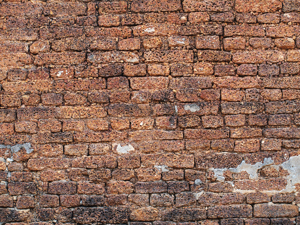 Старые кирпичные стены
 - Фото, изображение