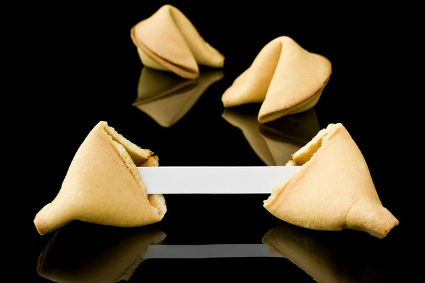 fortune cookie met een leeg bericht - Foto, afbeelding