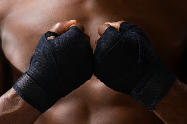 Un boxeador negro
 - Foto, Imagen