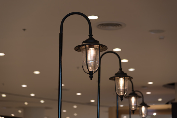Lamp decoratie in het restaurant. - Foto, afbeelding