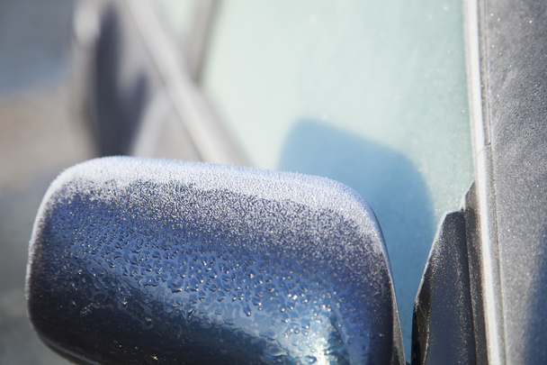 Frosty Frozen Winter Morning Opaque Car Windshield  - Fotoğraf, Görsel