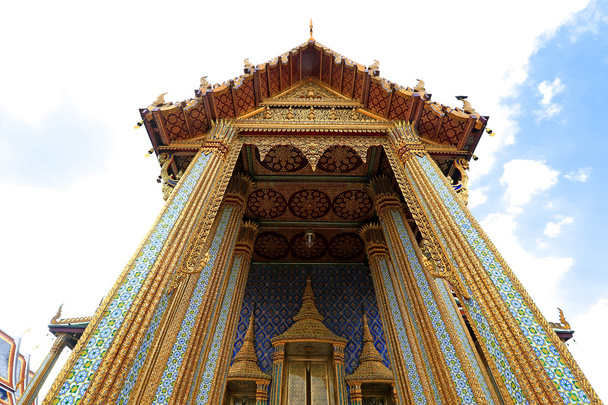 Tempel des Smaragdbuddha; vollständiger offizieller Name wat phra si rattana satsadaram in Bangkok, Thailand - Foto, Bild
