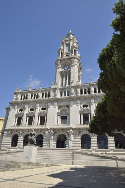 Edificio del Ayuntamiento
 - Foto, imagen