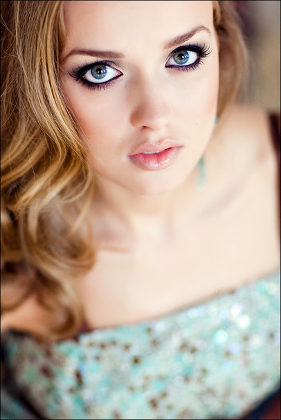 Sensual sexy blonde girl with blue eyes, close-up - Zdjęcie, obraz