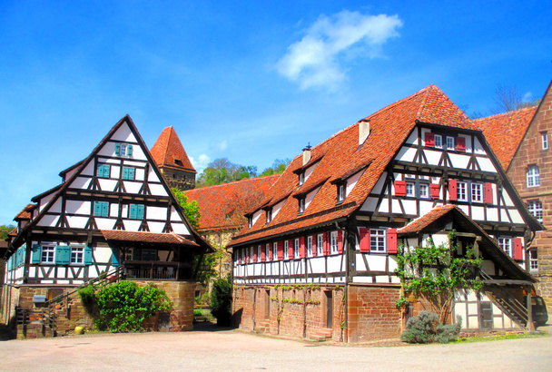 Wohnhäuser im Kloster Maulbronn  - Foto, Bild