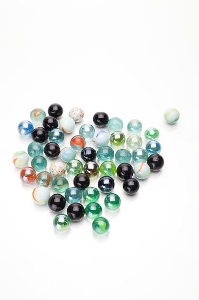 Bolas de vidrio de colores
 - Foto, imagen