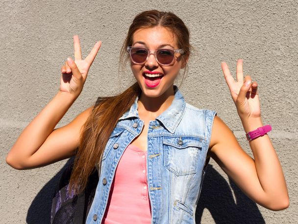 Pretty young hipster girl - Foto, immagini