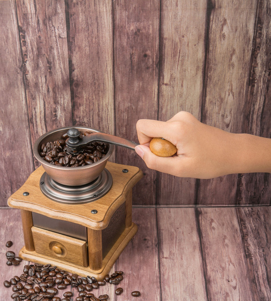 Uzemnění pražené kávové boby - Fotografie, Obrázek