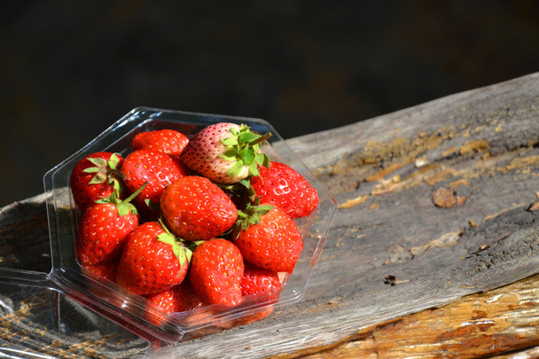 fraise est fruits frais
 - Photo, image