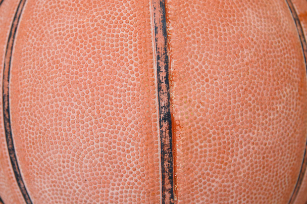 Bola velha basquete aumentada
 - Foto, Imagem