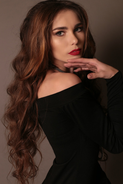 beautiful woman with long hair - Fotografie, Obrázek