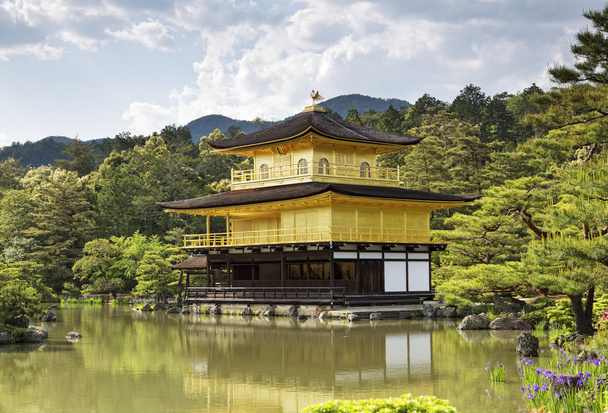 Chrám Kinkakuji (Zlatý pavilon) v japonském Kjótu - Fotografie, Obrázek
