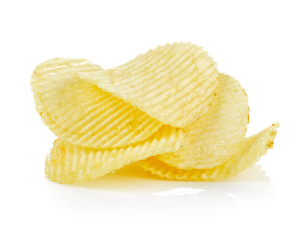 Kartoffelchips auf weißem Hintergrund - Foto, Bild